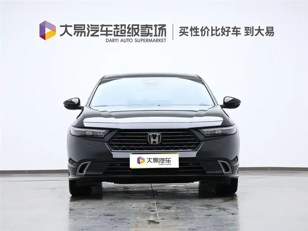 Honda Accord 2023 из CN, фото 2