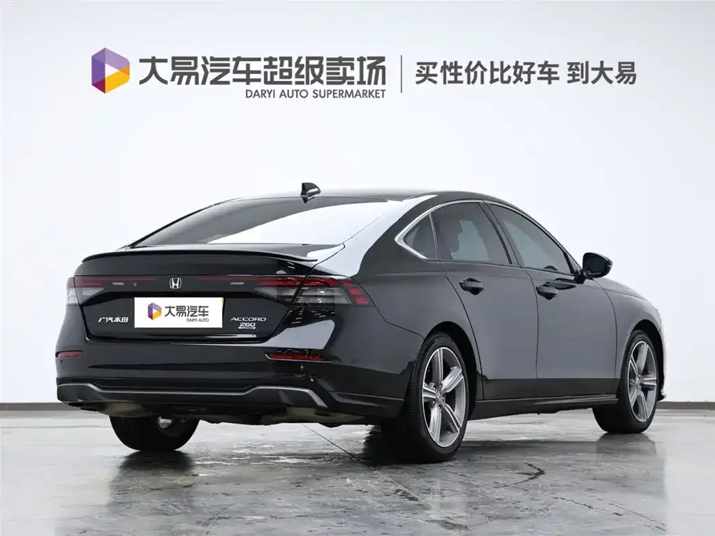 Honda Accord 2023 из CN, фото 3