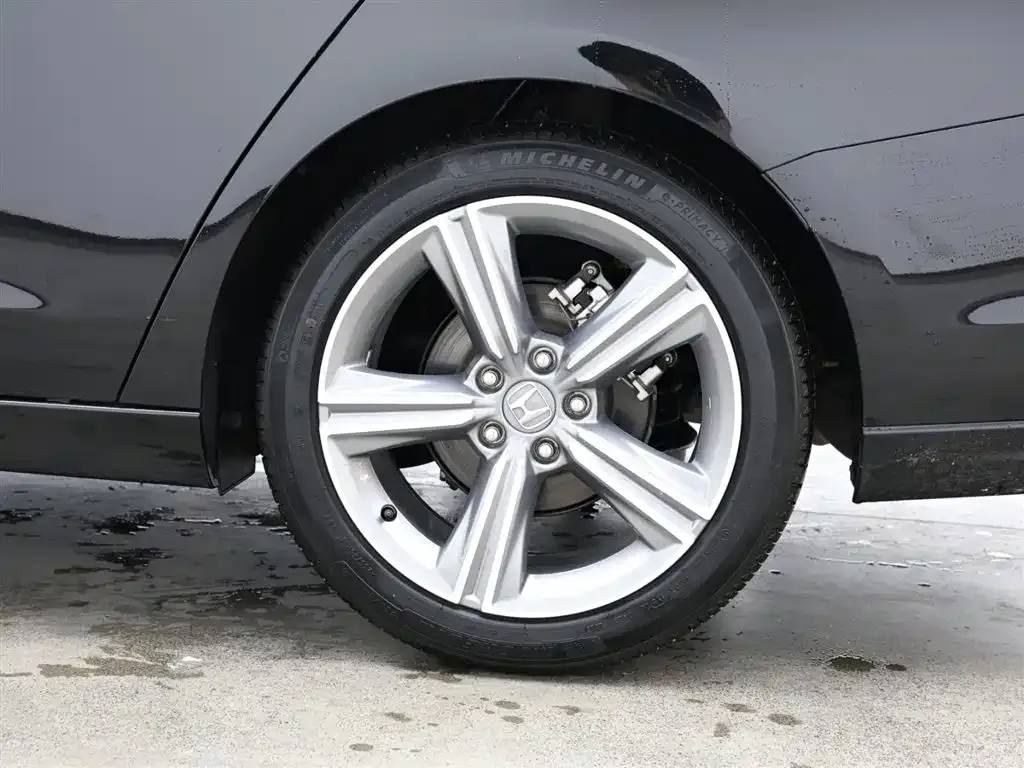 Honda Accord 2023 из CN, фото 7