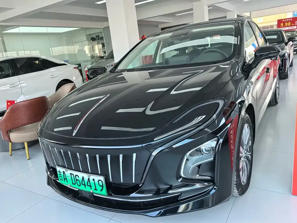 Hongqi E-QM5 — фото 2