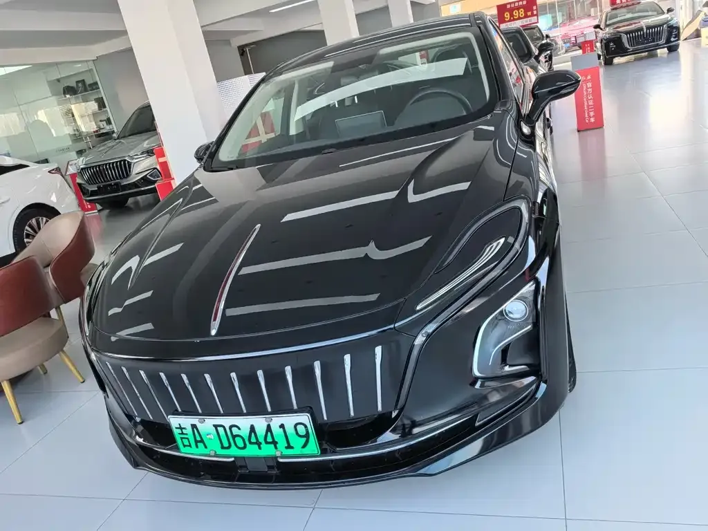 Hongqi E-QM5 — фото 4