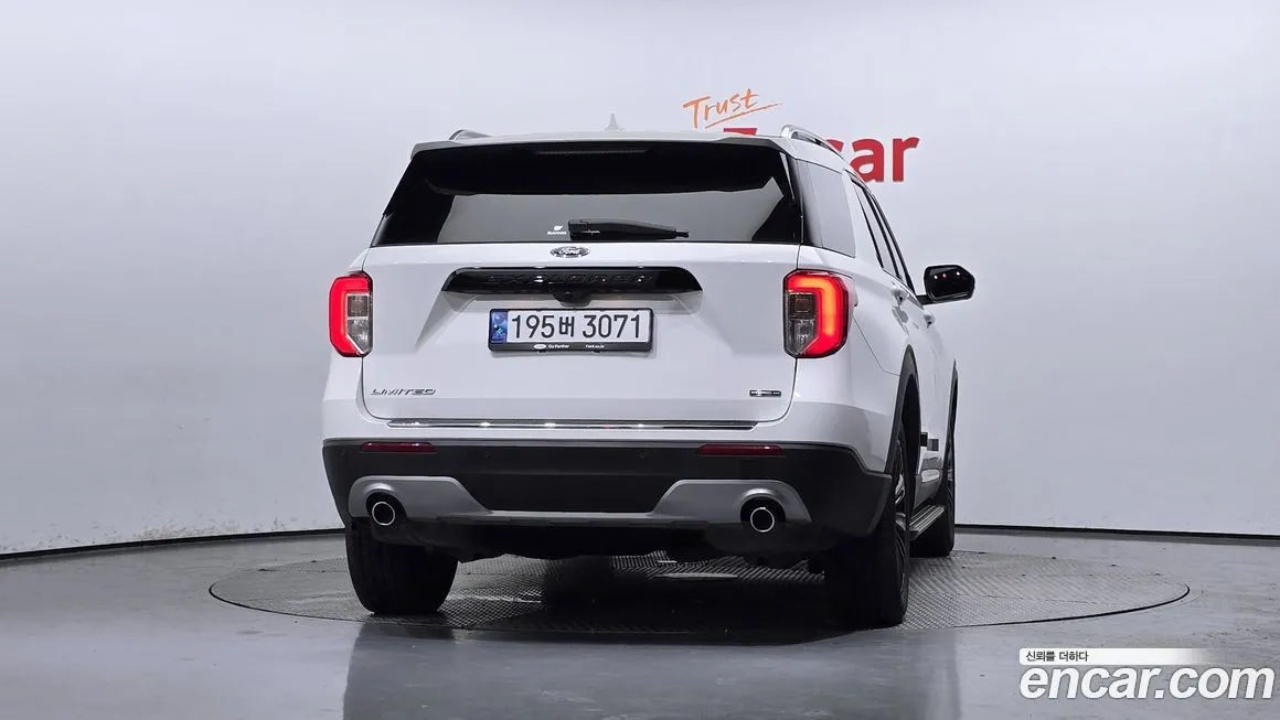 Ford Explorer 2022 из KR, фото 4
