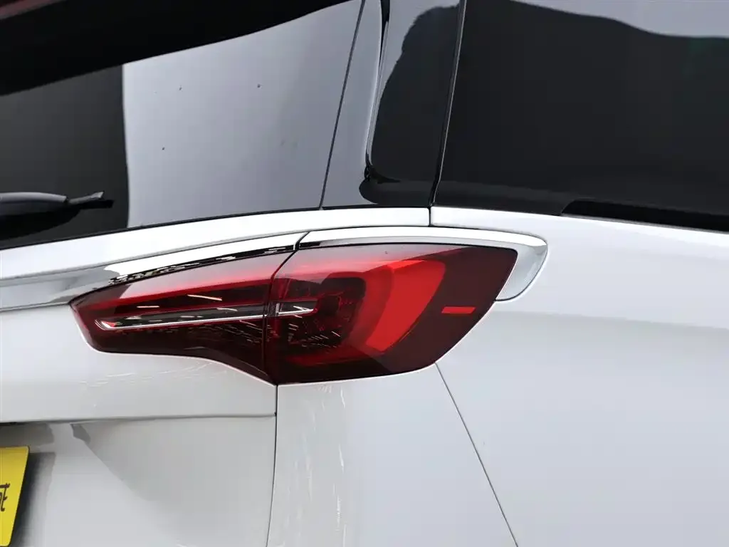 Buick GL8 2021 из CN, фото 5
