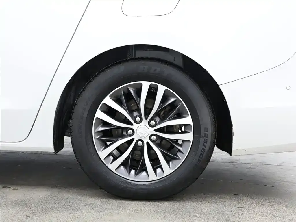 Buick GL8 2021 из CN, фото 7