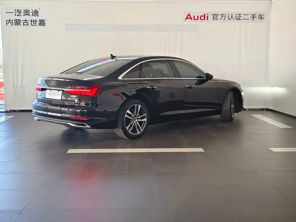 Audi A6L 2023 из CN, фото 3