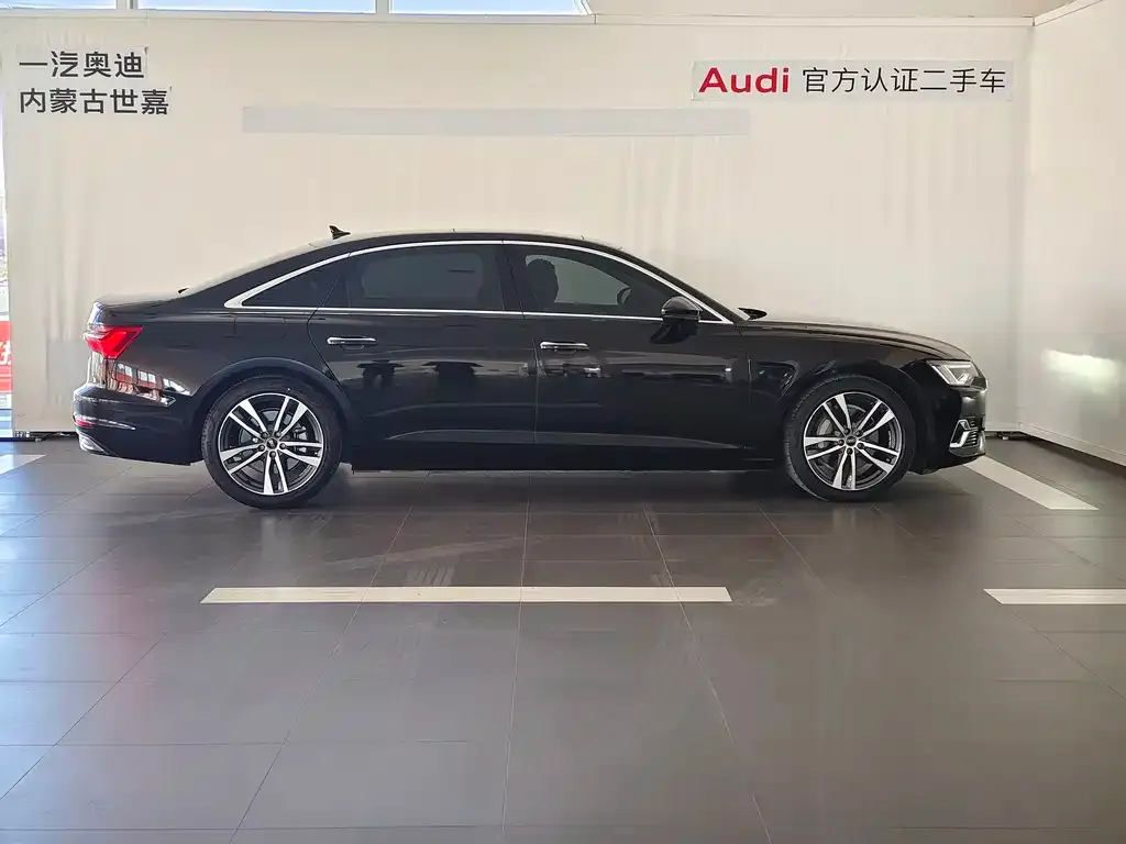 Audi A6L 2023 из CN, фото 4