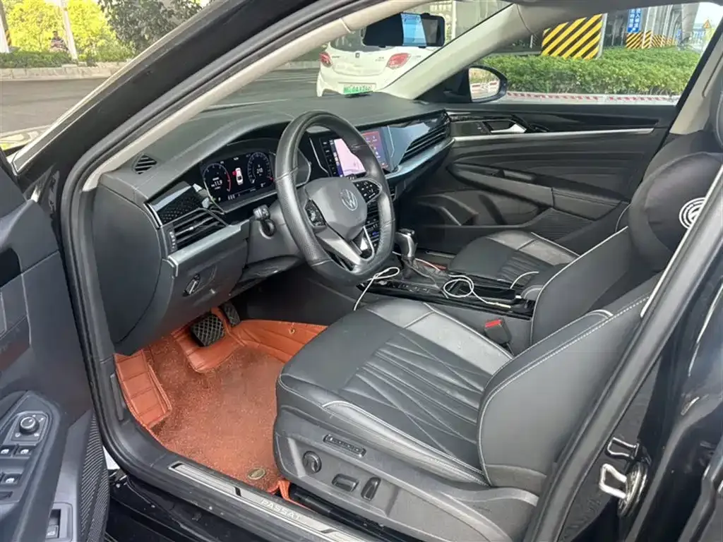 Volkswagen Passat 2023 из CN, фото 9