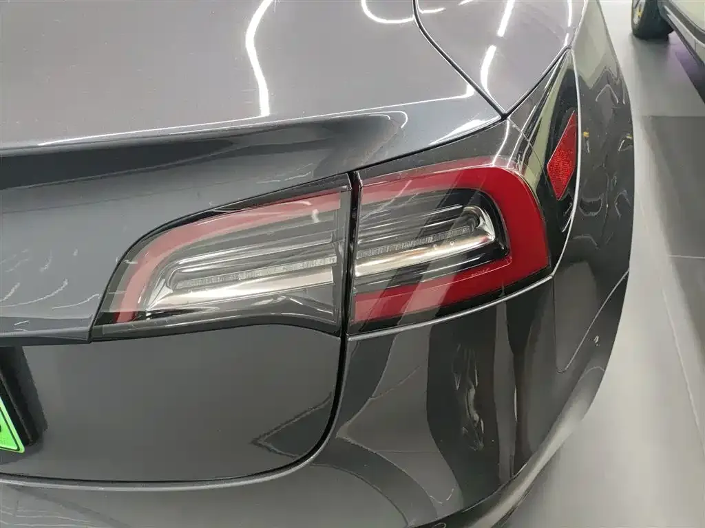 Tesla Model 3 2021 из CN, фото 10