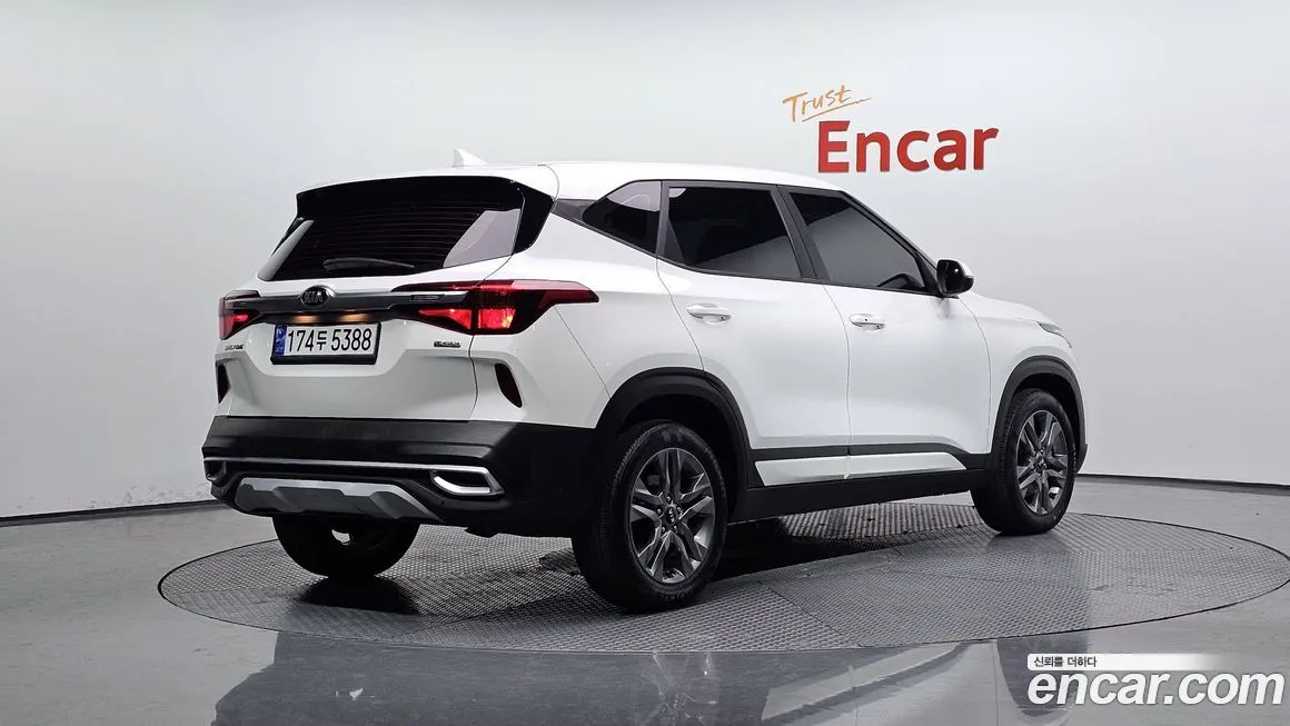 Kia Seltos 2022 из KR, фото 2