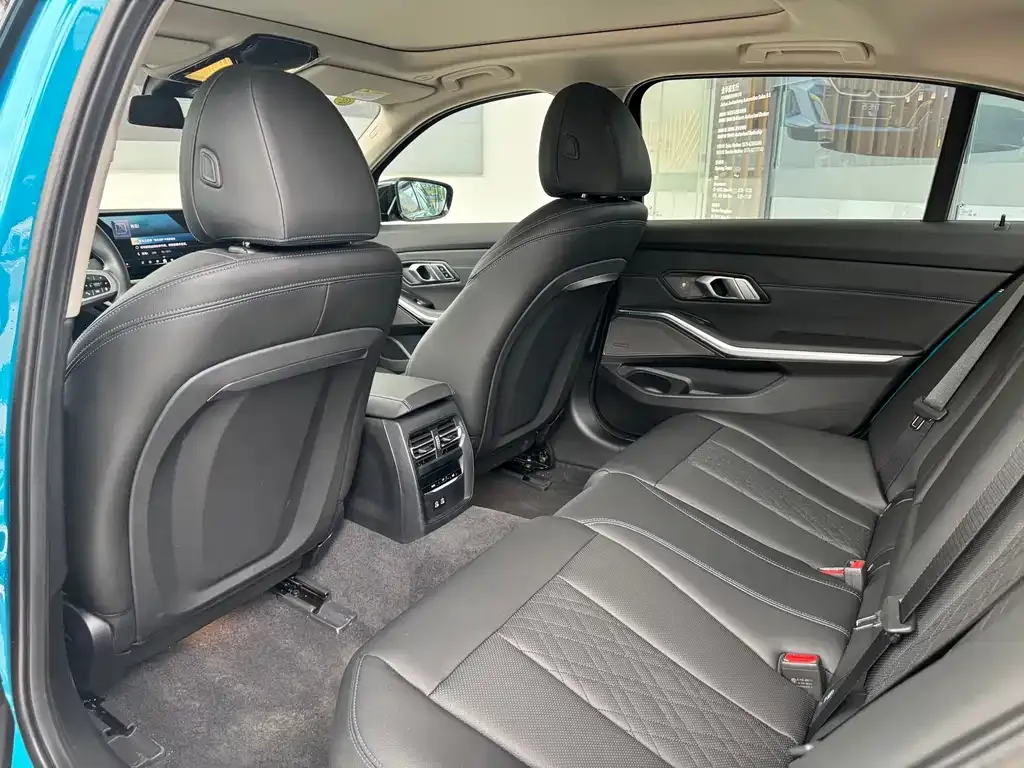 BMW i3 2024 из CN, фото 10
