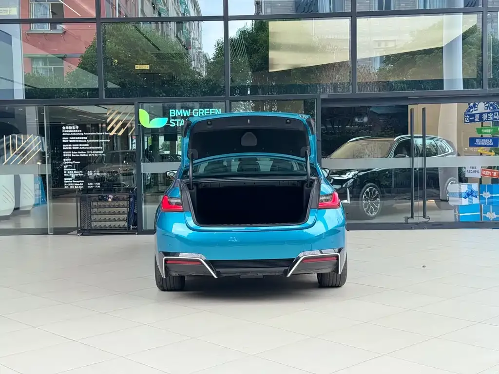 BMW i3 2024 из CN, фото 5