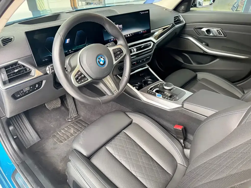 BMW i3 2024 из CN, фото 9