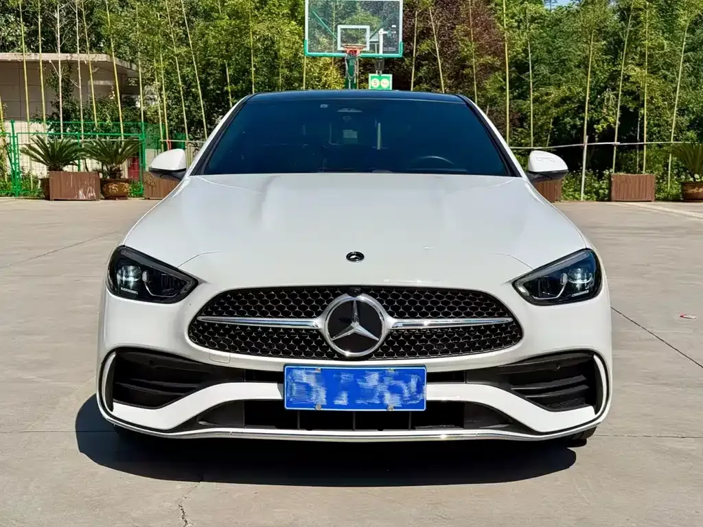 [object Object] C-Class 2022 из CN, фото 2