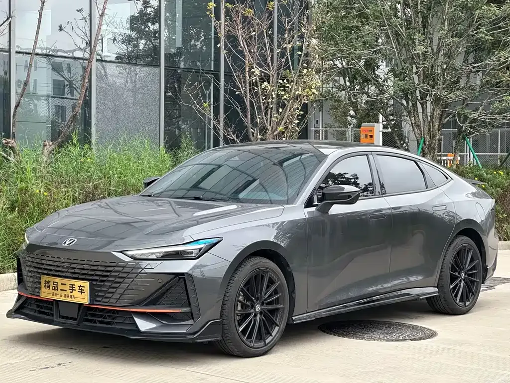 Changan UNI-V 2023 из CN, фото 1