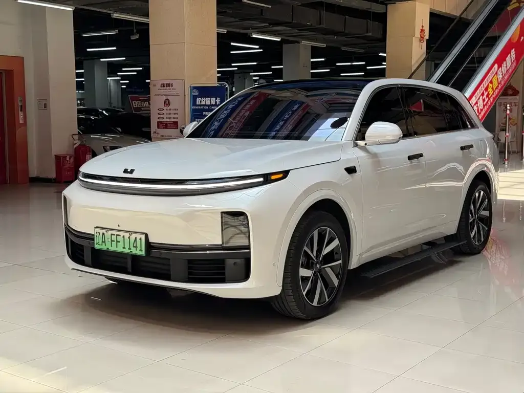 Li Auto L7 2024 из CN, фото 2