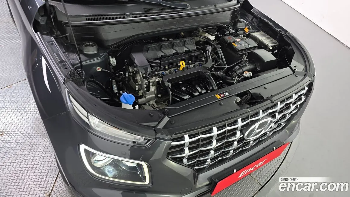 Hyundai Venue — фото 6