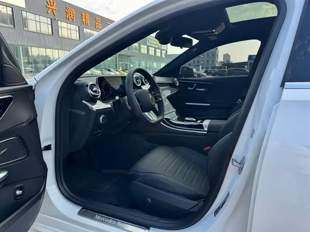 Mercedes-Benz C-Class 2025 из CN, фото 9