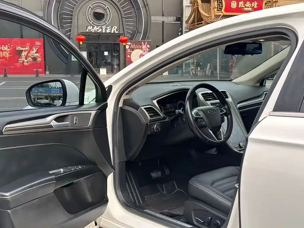 Ford Mondeo 2022 из CN, фото 4