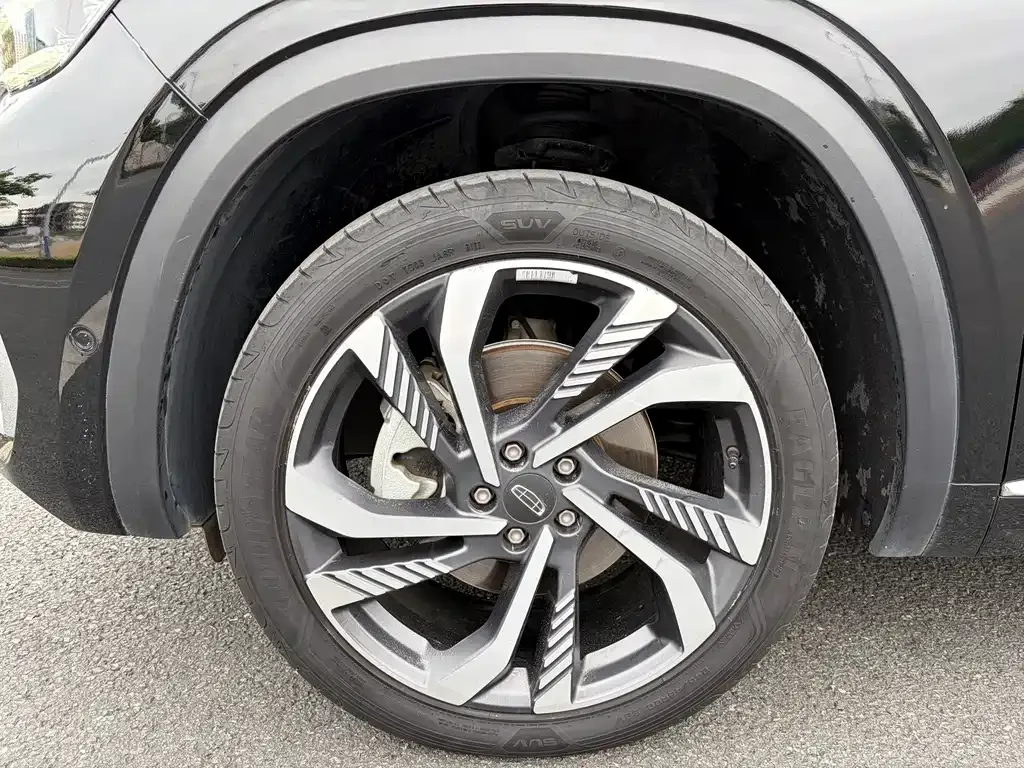 Geely Xingyue L 2022 из CN, фото 3