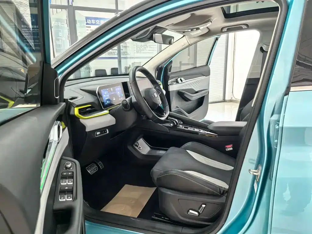 Geely Binyue 2022 из CN, фото 8