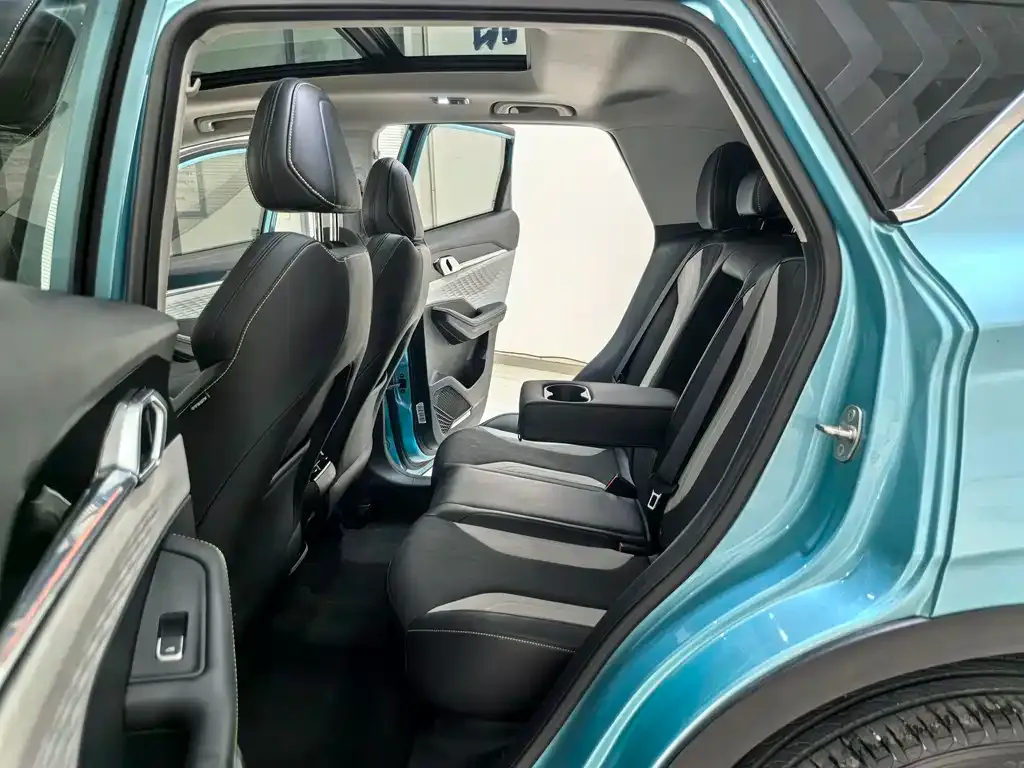 Geely Binyue 2022 из CN, фото 9