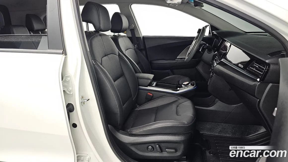 Kia Niro 2023 из KR, фото 10