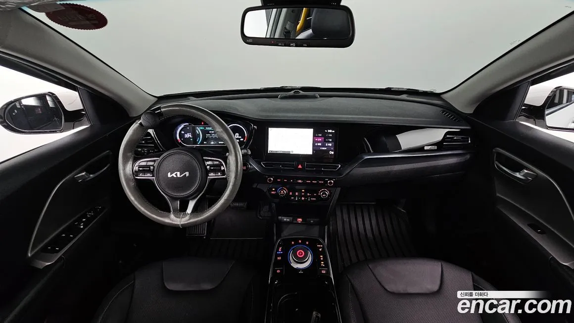 Kia Niro 2023 из KR, фото 7