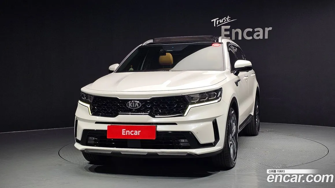 Kia Sorento — фото 3