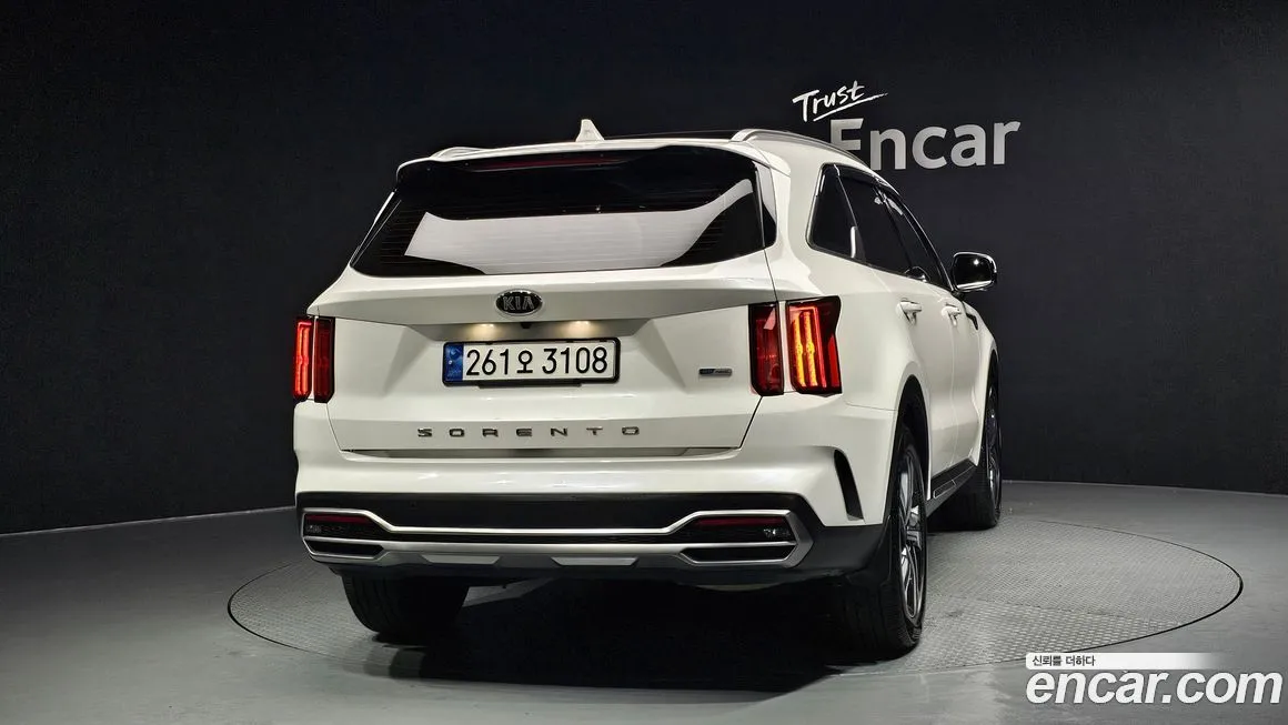 Kia Sorento — фото 4