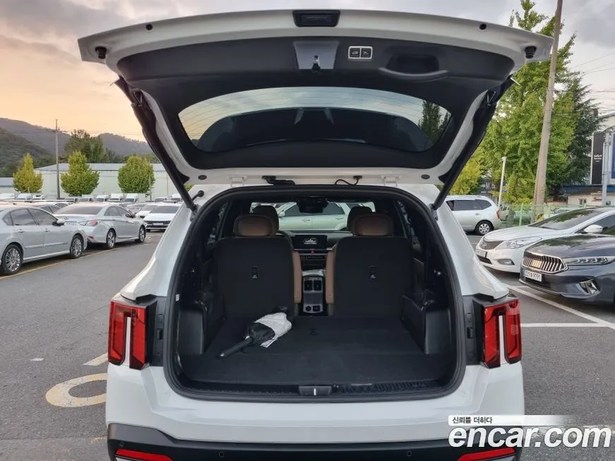 Kia Sorento — фото 5