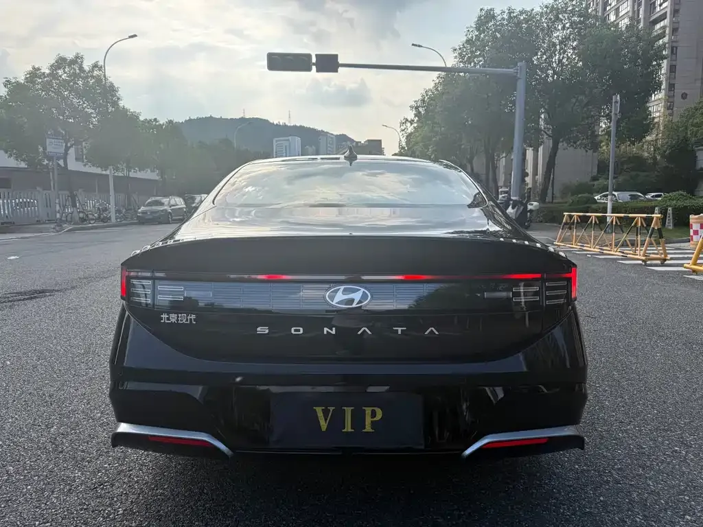 Hyundai Sonata 2024 из CN, фото 8