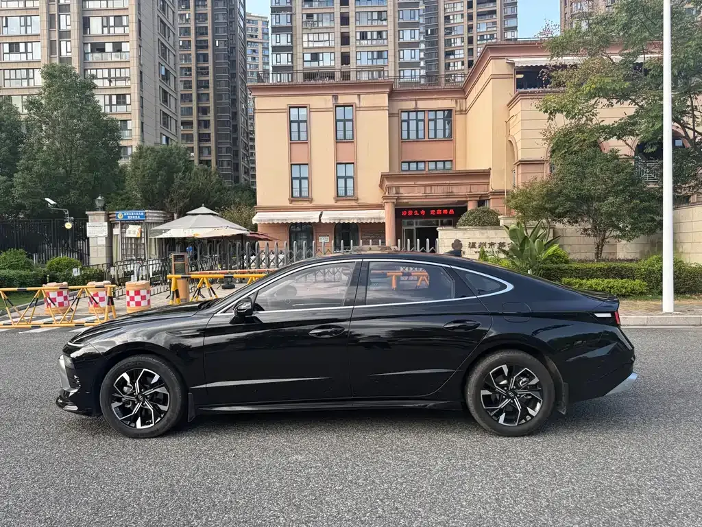 Hyundai Sonata 2024 из CN, фото 9