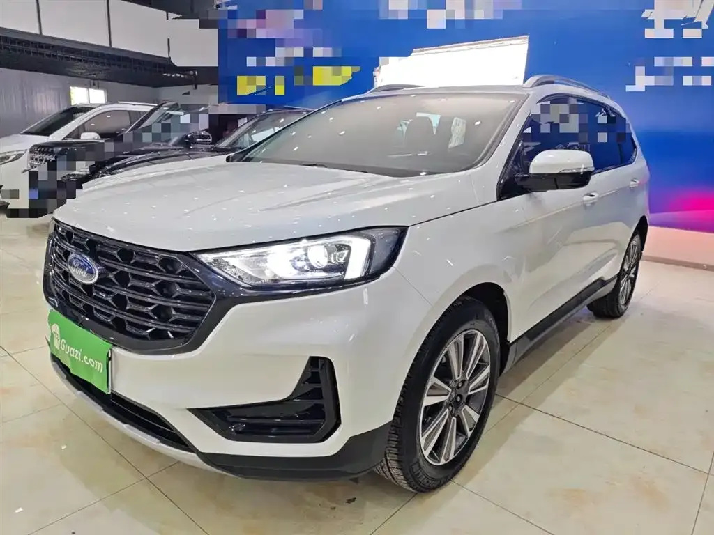 Ford Edge — фото 1