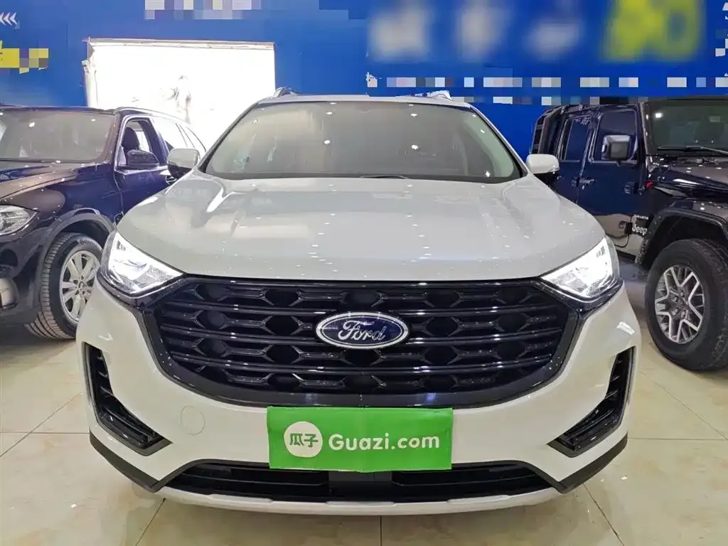 Ford Edge — фото 3