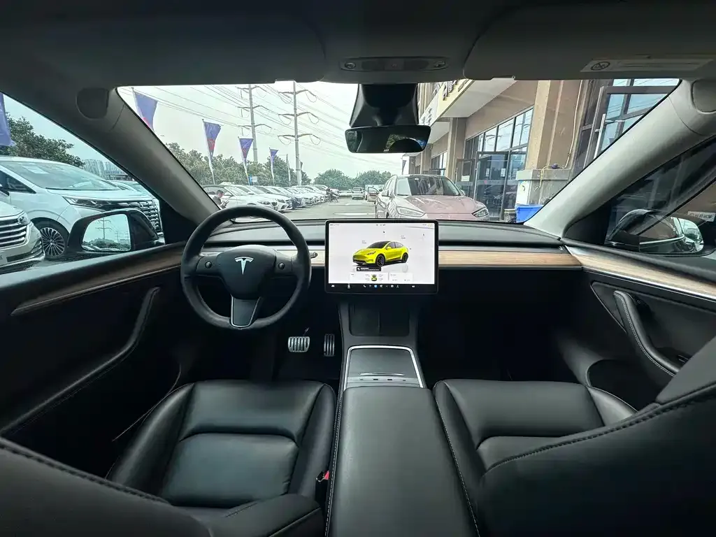 Tesla Model Y 2022 из CN, фото 10