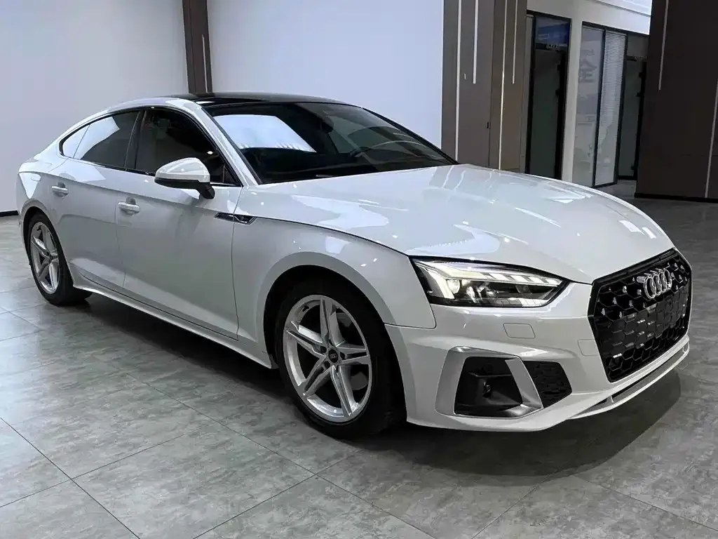 Audi A5 (Import) 2023 из CN, фото 3