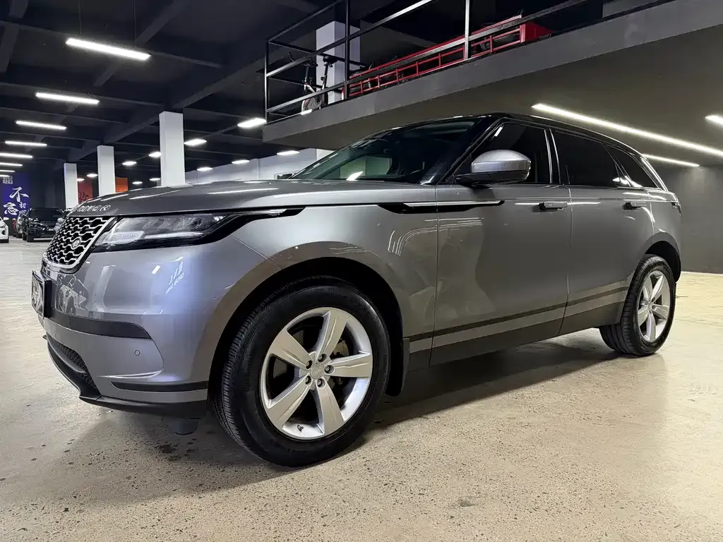 Land Rover Velar