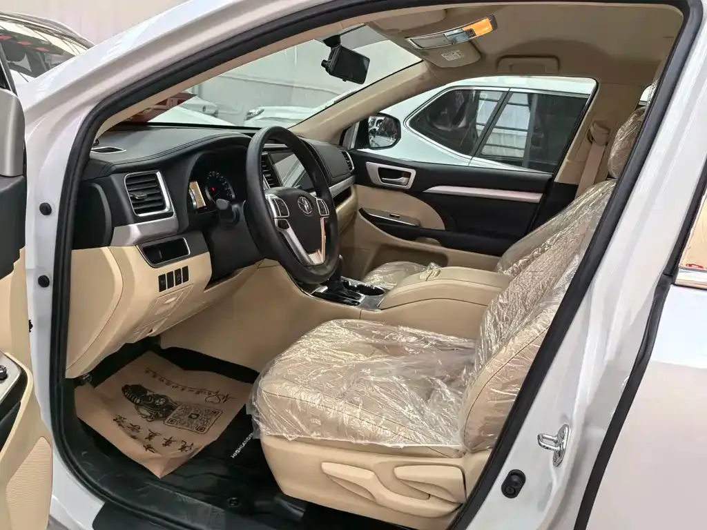 Toyota Highlander 2021 из CN, фото 5