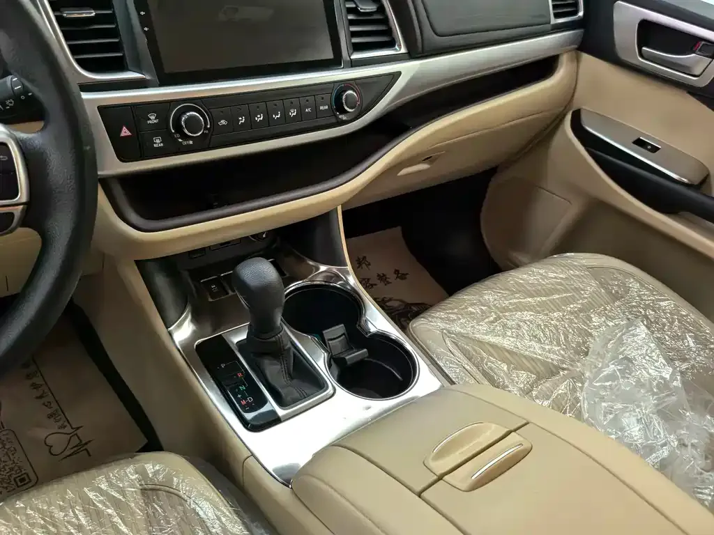 Toyota Highlander 2021 из CN, фото 7