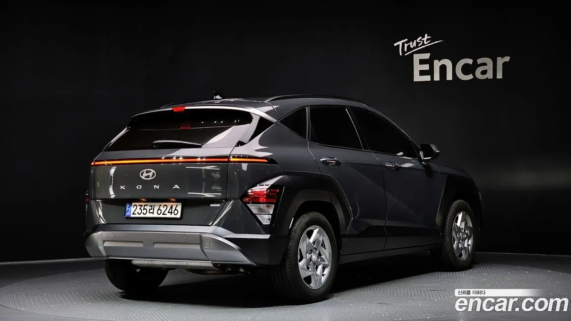 Hyundai Kona 2023 из KR, фото 2