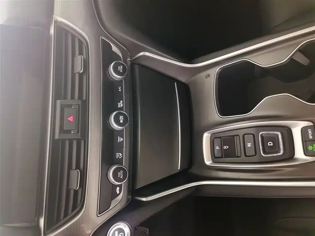 Honda Accord 2022 из CN, фото 7