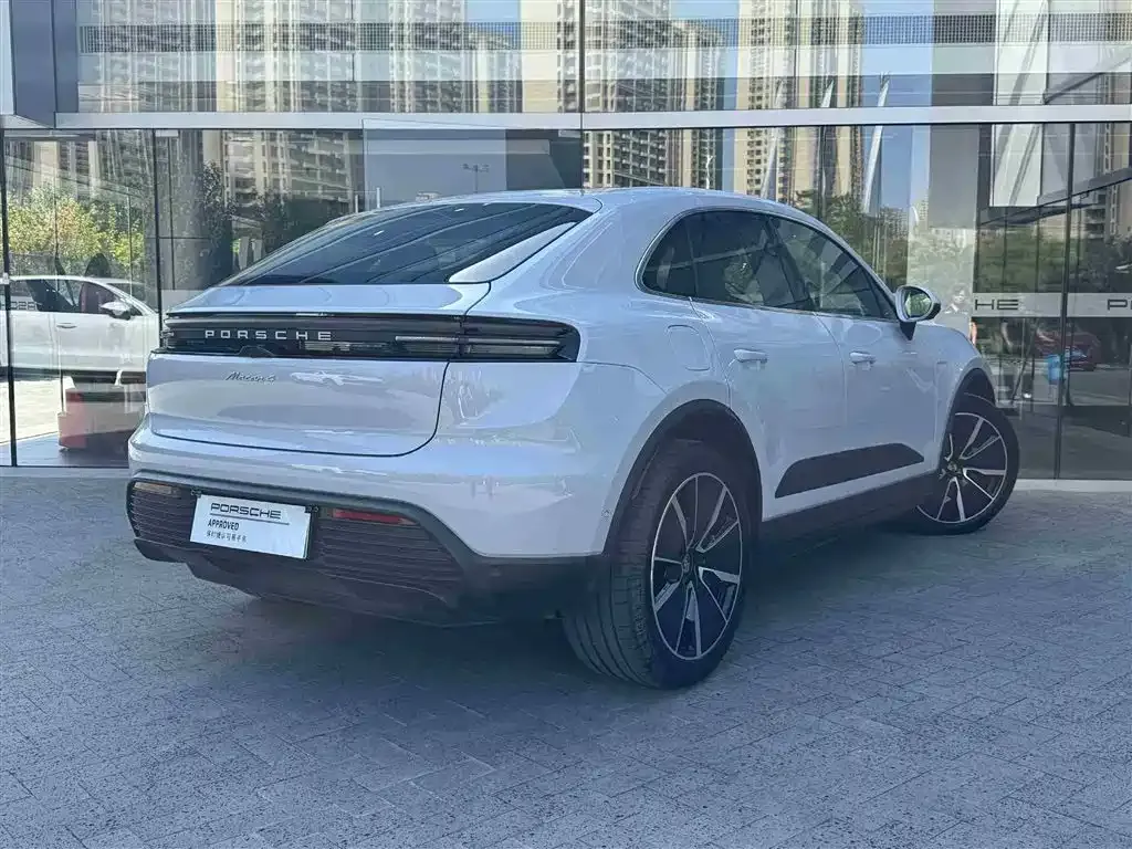 Porsche Macan EV — фото 4
