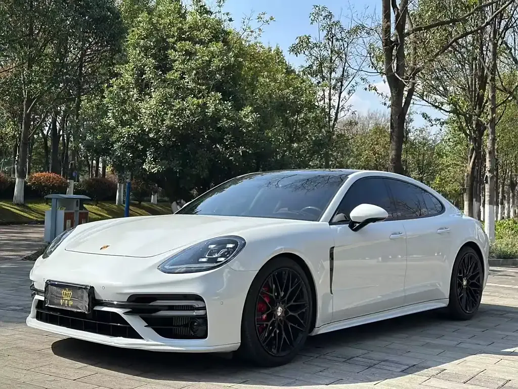 Porsche Panamera 2023 из CN, фото 1