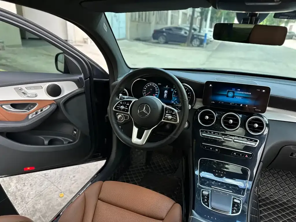 Mercedes-Benz GLC Coupe — фото 10