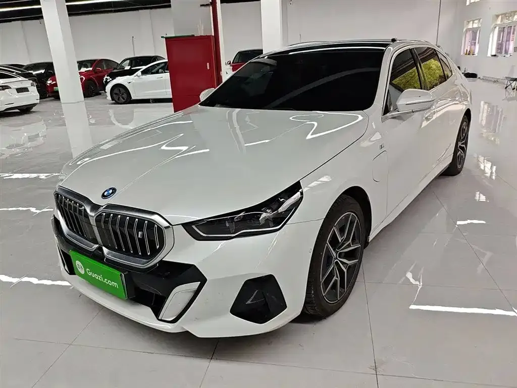 BMW i5 2024 из CN, фото 2