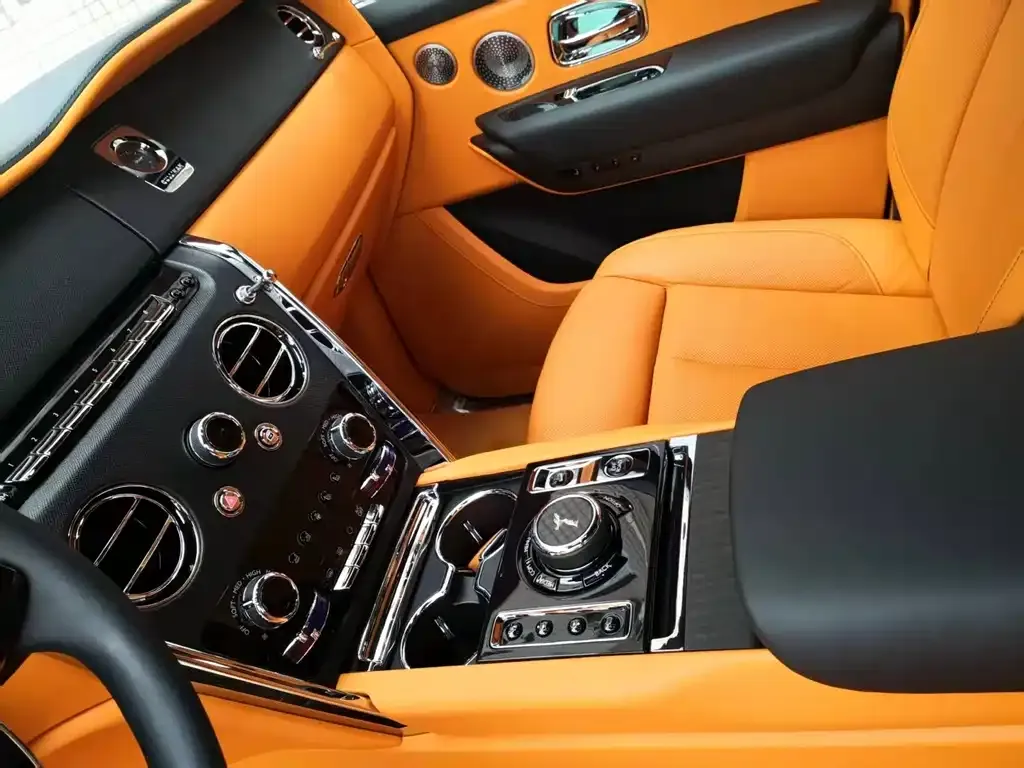 Rolls-Royce Cullinan 2022 из CN, фото 6
