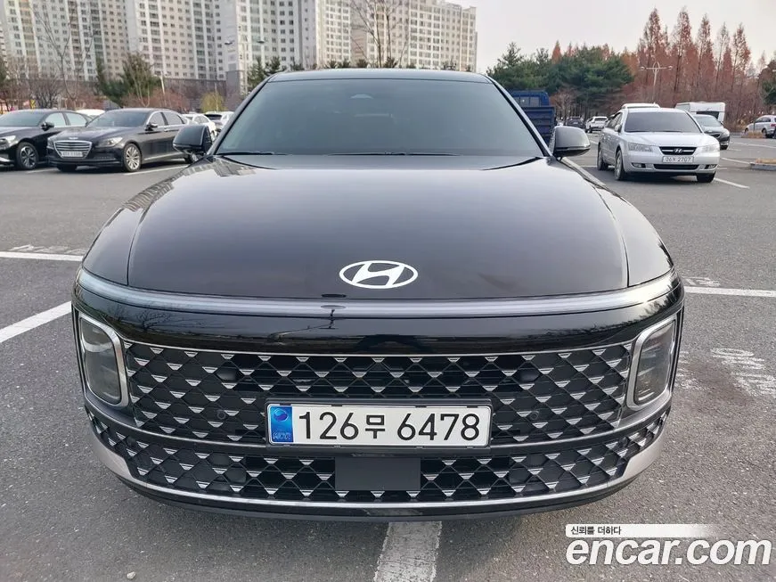 Hyundai Grandeur — фото 1