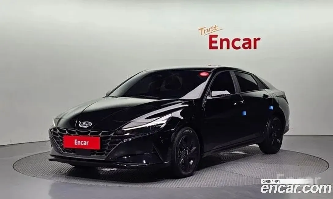 Hyundai AVANTE — фото 1