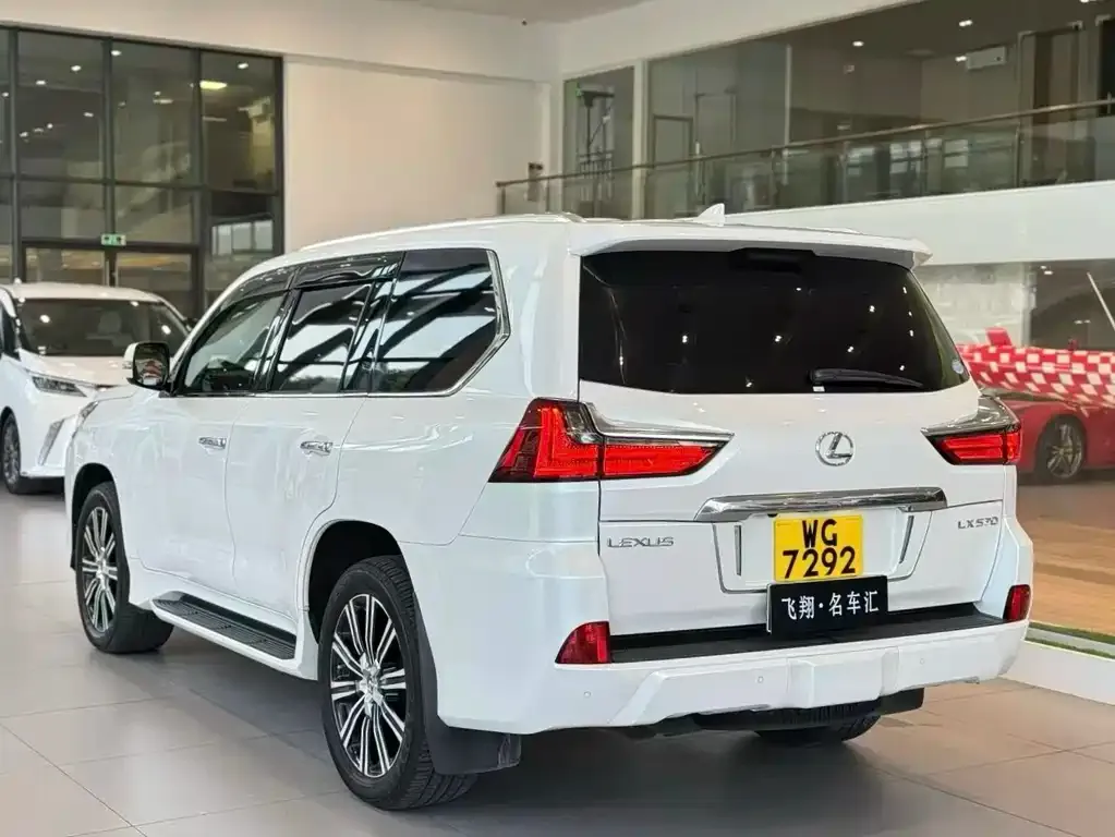 Lexus LX 2025 из CN, фото 3