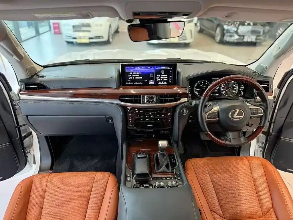 Lexus LX 2025 из CN, фото 6